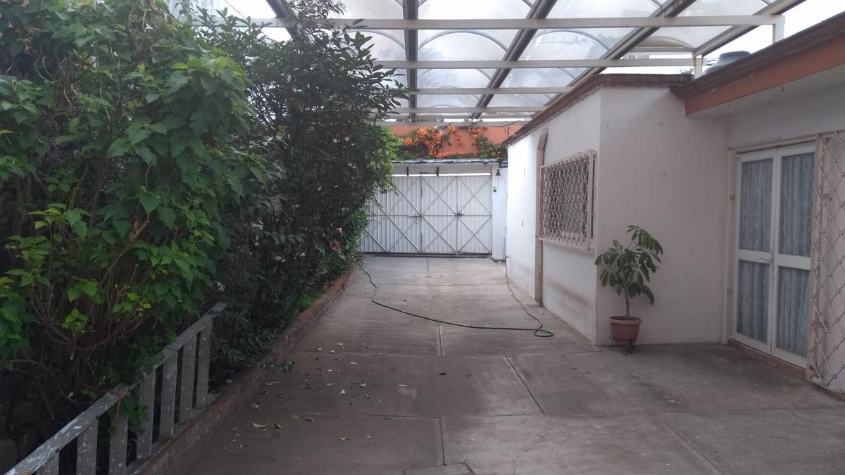 Casa en Venta en Col. Chipitlan, Cuernavaca Morelos.