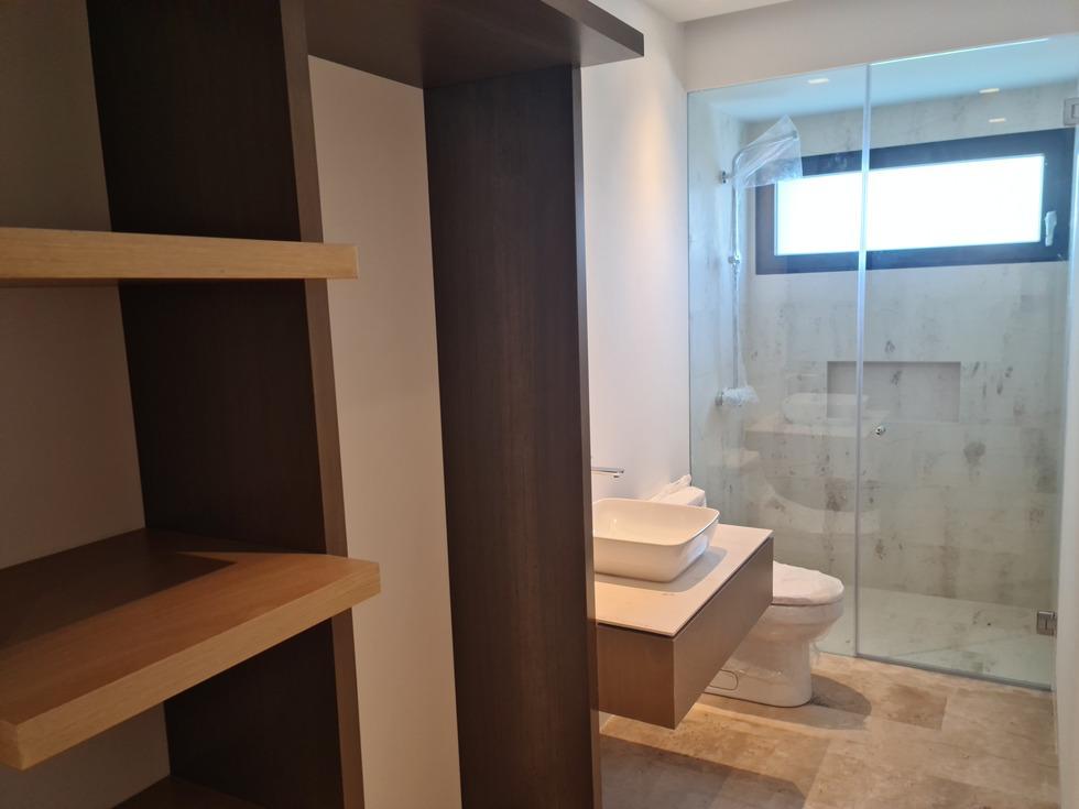 Departamento de lujo en VENTA en Zibatá, 2 cuartos, vista al campo de golf y terraza privada