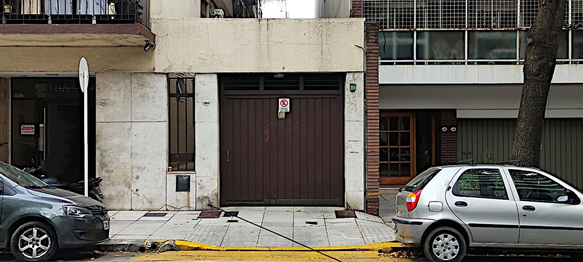 Venta Cochera Colegiales - Seguridad 24 Hs