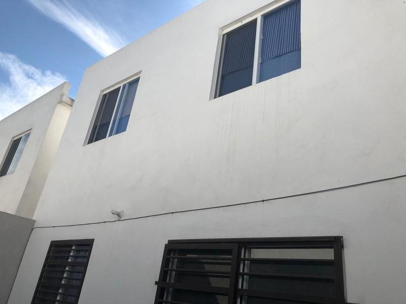 CASA EN VENTA EN APODACA