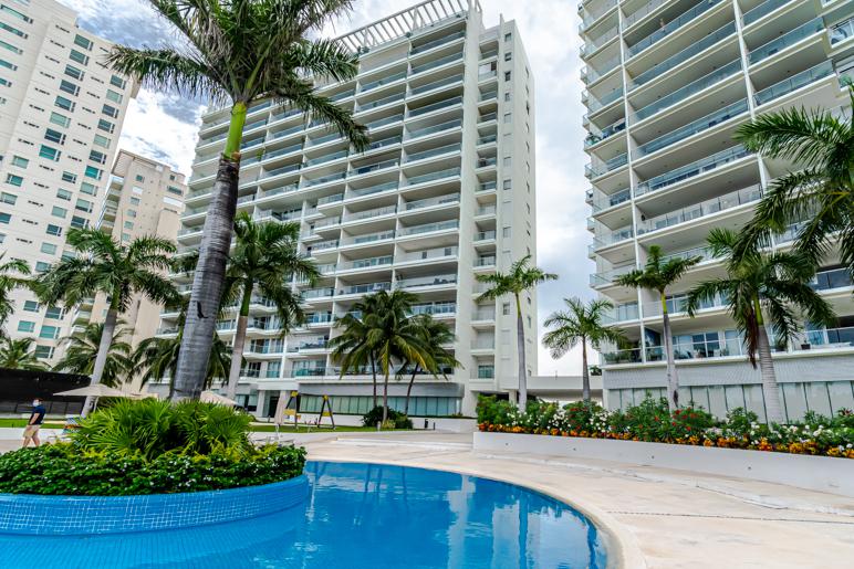 Departamento PH en Venta en Sky, Puerto Cancún, Cancún