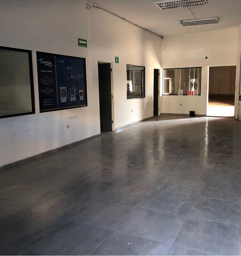 Bodega con Oficinas en Ubicación Estratégica: Boulevard Luis Encinas