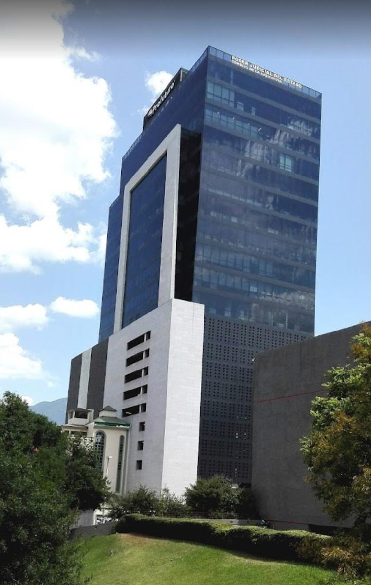 Renta de oficina equipada en Centro, Monterrey.