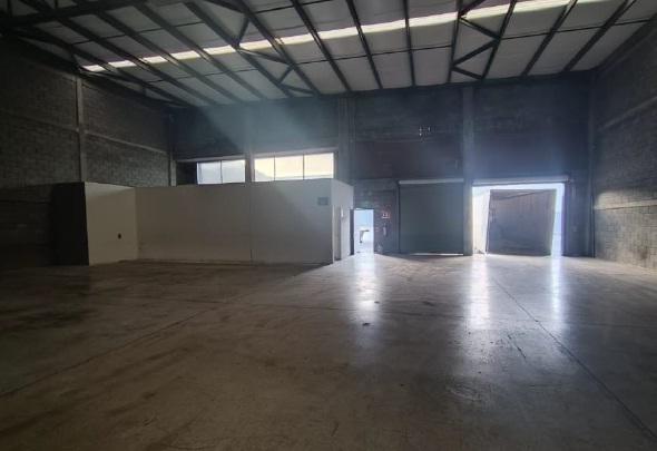 Bodega Industrial en  Santa Catarina