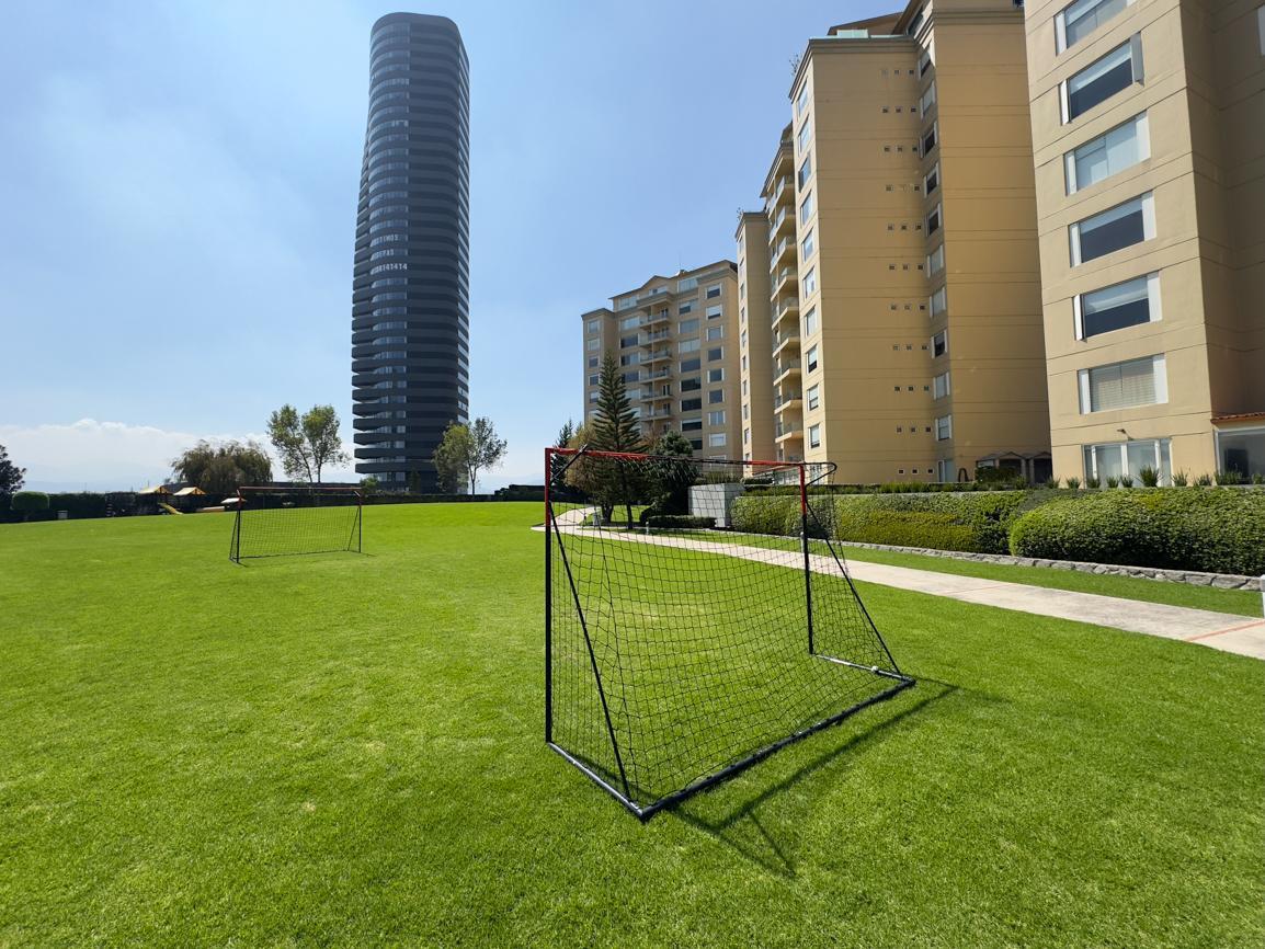 VENTA DE DEPARTAMENTO EN BOSQUE REAL 3 RECAMARAS CON TERRAZA