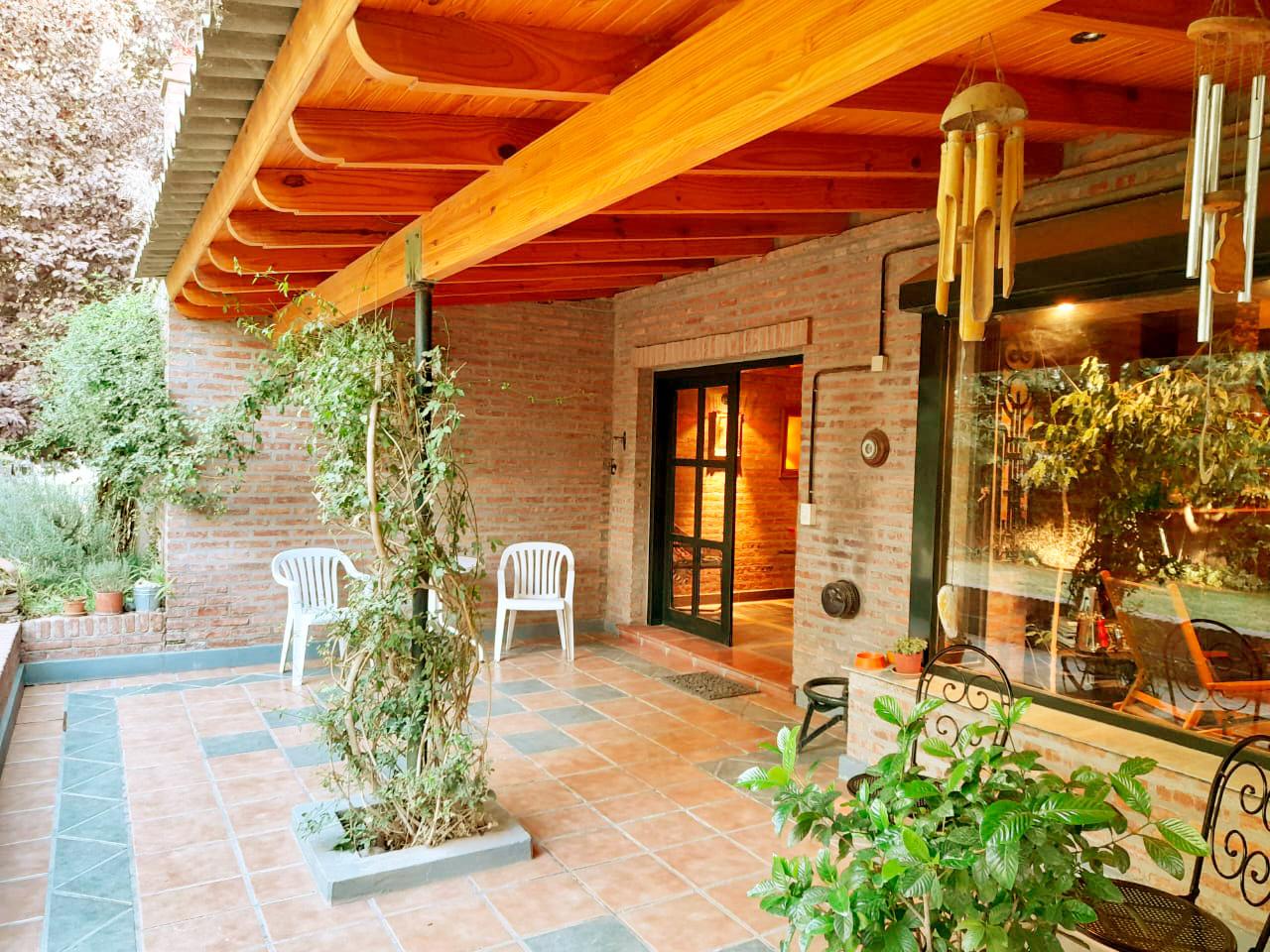 Venta Casa Nivel Gerencial Rincon Club de Campo , Neuquen