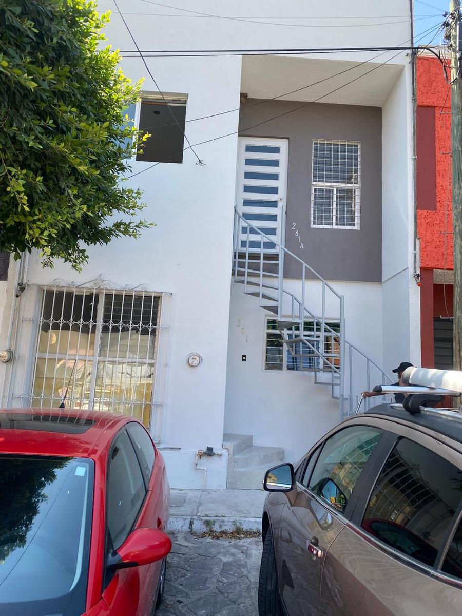 CASA DUPLEX EN VENTA PLANTA BAJA TONALA