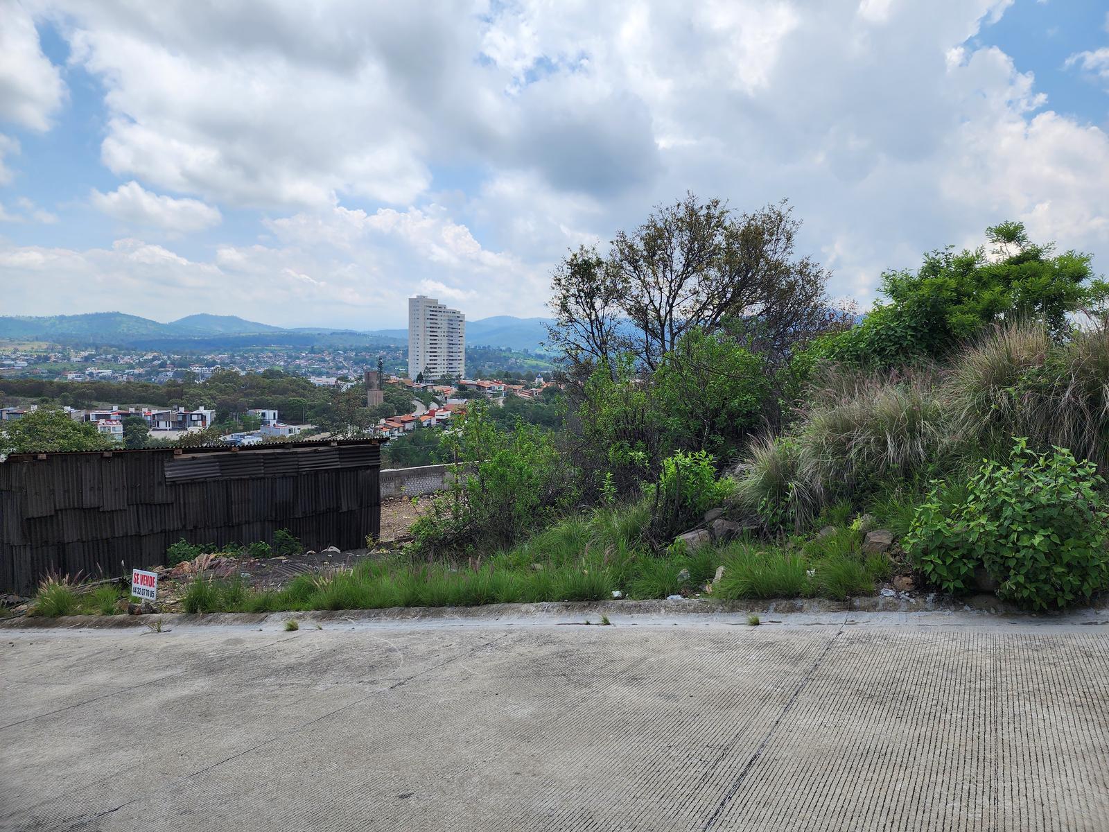 Terreno en venta en Club de Golf Altozano con Vista Panorámica