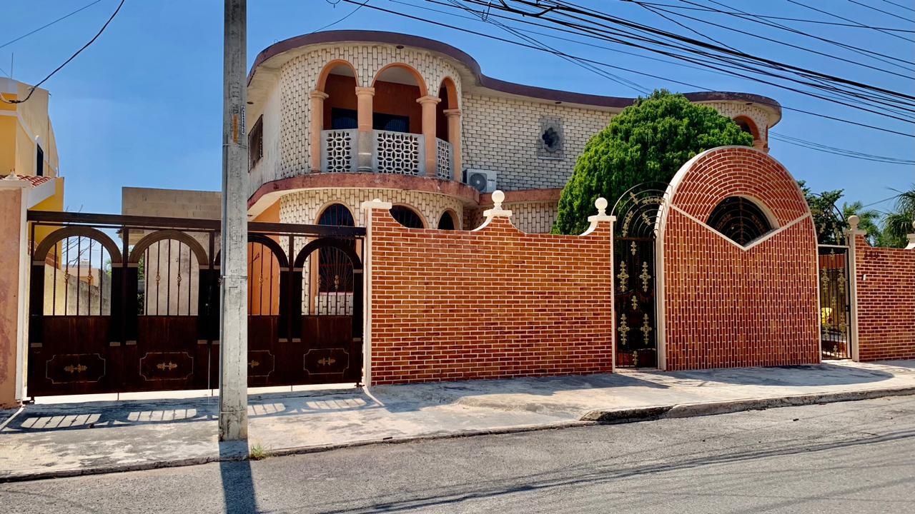 CASA EN VENTA MERIDA, EL ROSARIO DE CHUBURNA (FVC-2191)