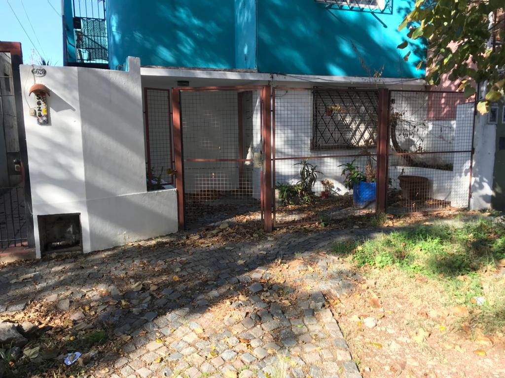 Venta de PH de 4 ambientes con Patio, planta baja al frente! con doble entrada. Lote de 7.13 x 31.18