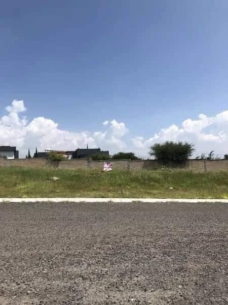 Terreno en Venta cascada de las brisas  al lado del CINVESTAV JURIQUILLA