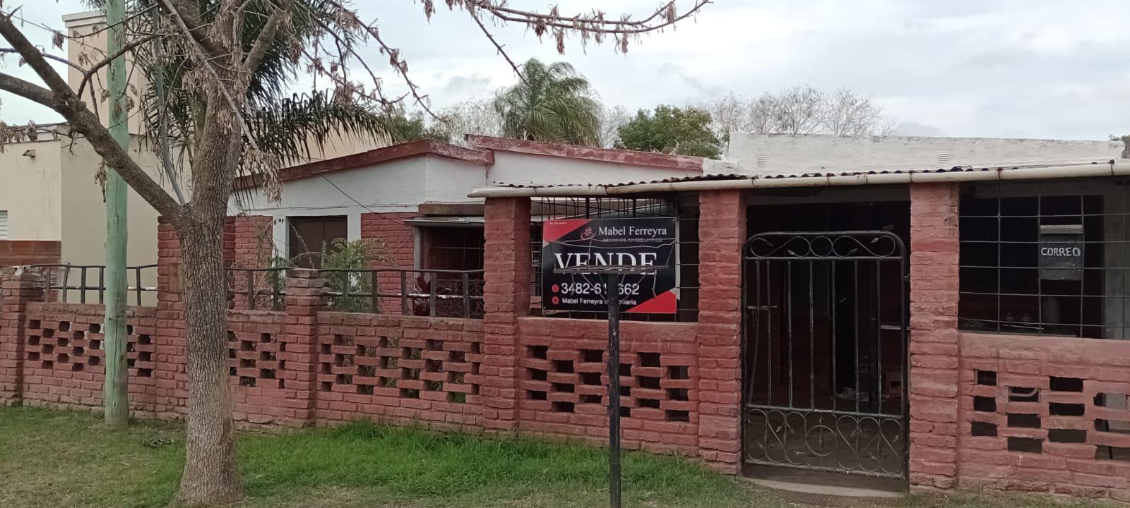 Casa en Romang de tres ambientes.