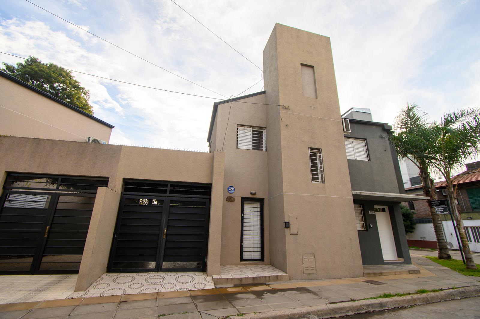 Duplex frente al parque federal