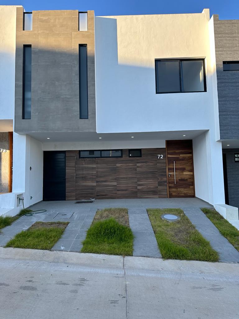 CASA EN VENTA EN CAPITAL NORTE VALLE IMPERIAL ZAPOPAN JALISCO