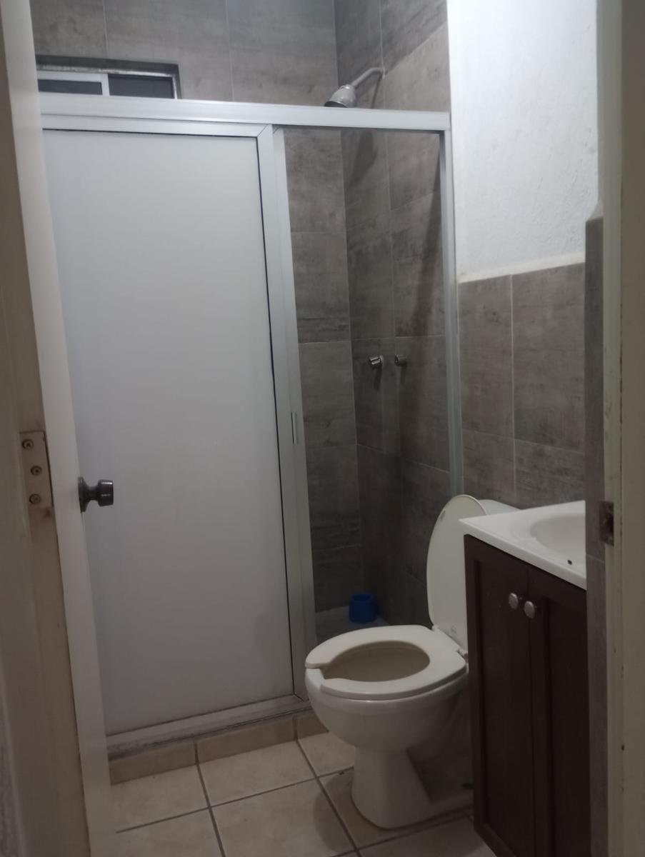 Casa en  Venta en ESQUINA al sur de la ciudad