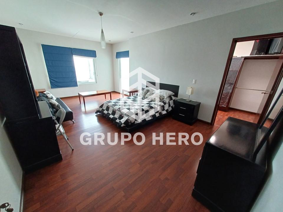 Casa Amplia en Venta Canteras de San Agustín