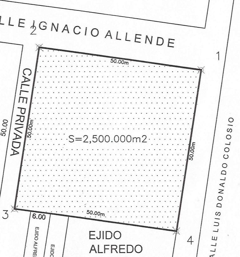 Terreno en Venta en Cancún, Bonfil 2500 m2 con barda , Supermanzana 307