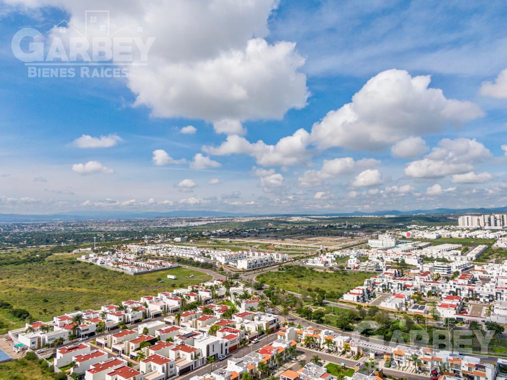 Casa en condominio - Juriquilla Santa Fe