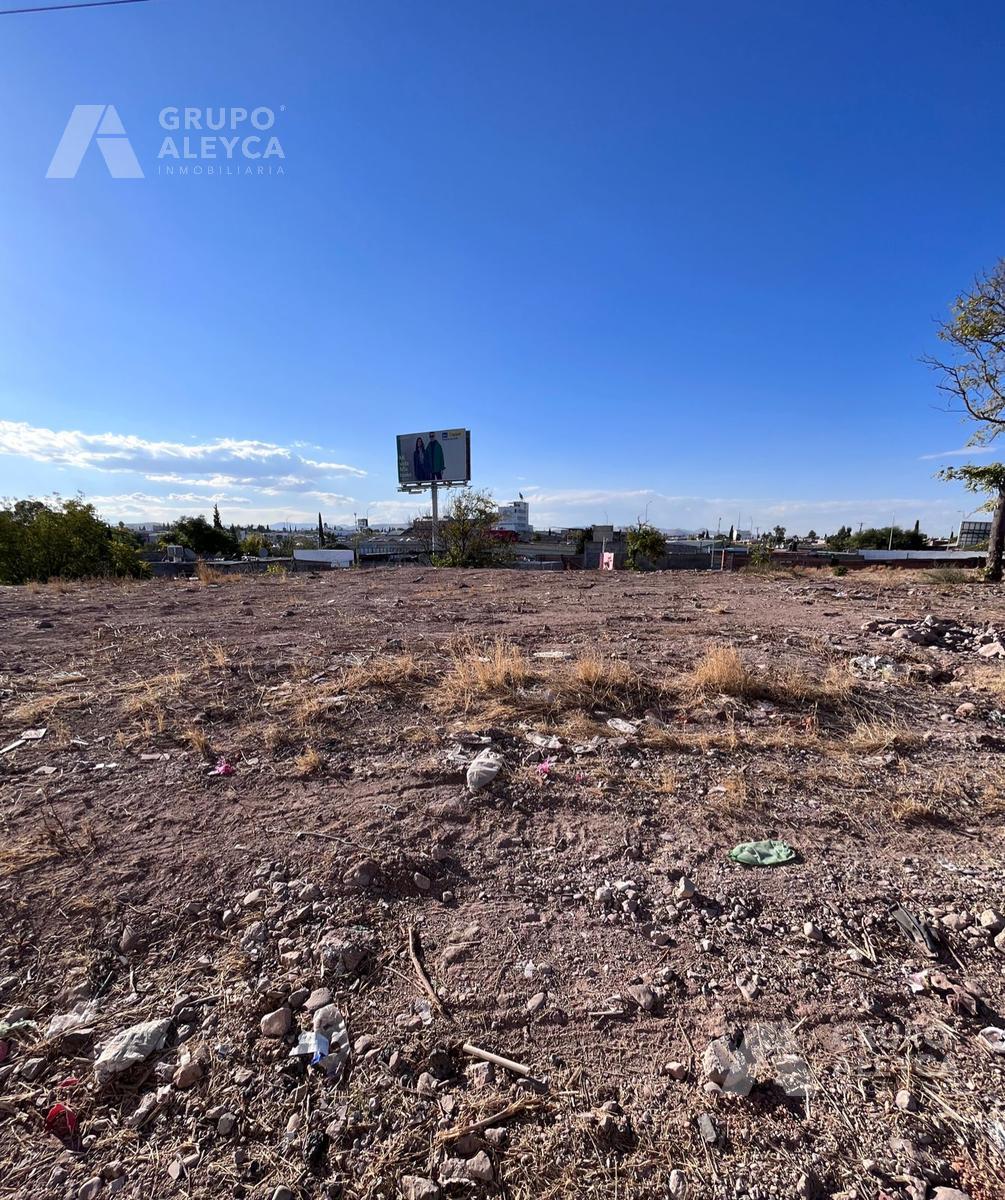 Terreno en  CANAL Y PACHECO