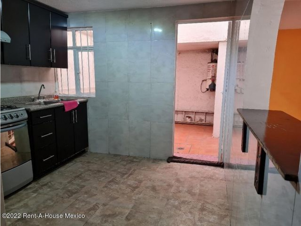 Casa en Renta en Palo Solo . MT 22-3082